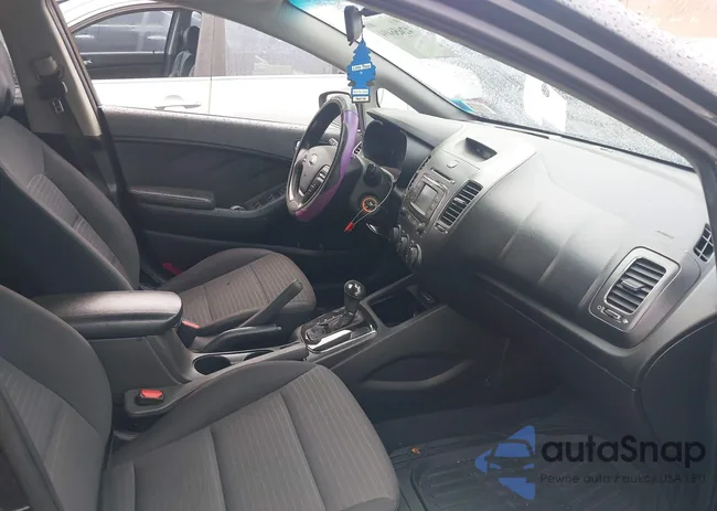 3KPFL4A77HE093106: 42656494