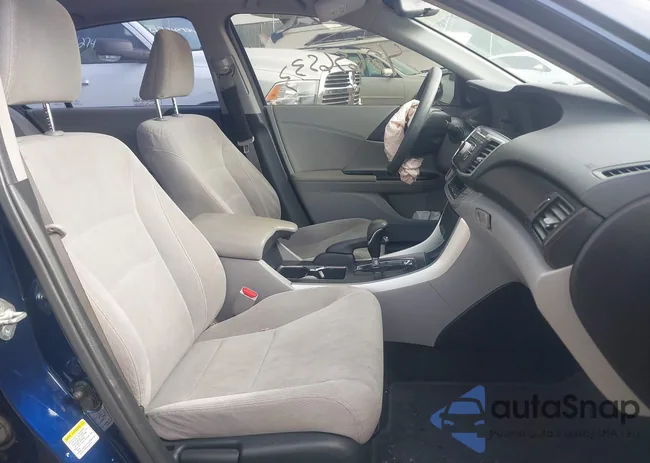 1HGCR2F70DA103424: 42656533