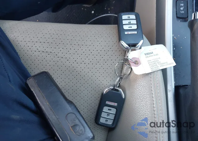 1HGCR2F89EA165348: 42656602