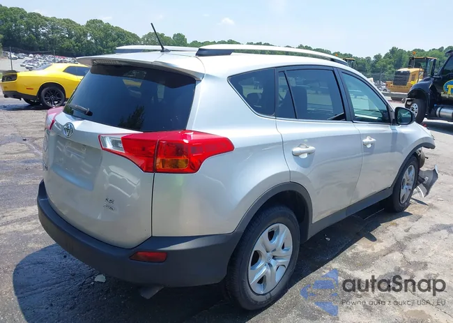 2T3BFREV8DW022667: 42656611