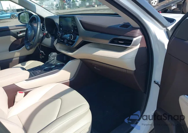 5TDHZRBH6NS172134: 42656687