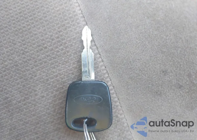 1FAFP34P72W329783: 42656875