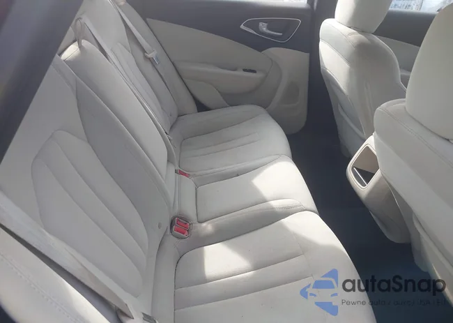 1C3CCCAB2FN676780: 42656893