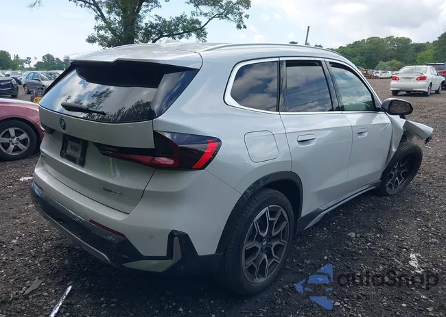 WBX73EF09P5W72116: 42656308