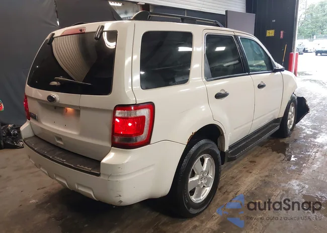 1FMCU0D71BKA39563: 42657374