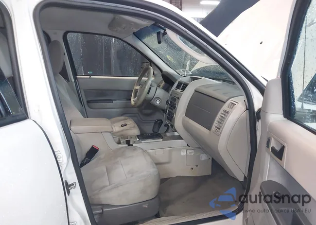 1FMCU0D71BKA39563: 42657374