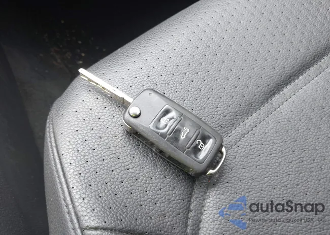 1VWBP7A36DC082985: 42657425