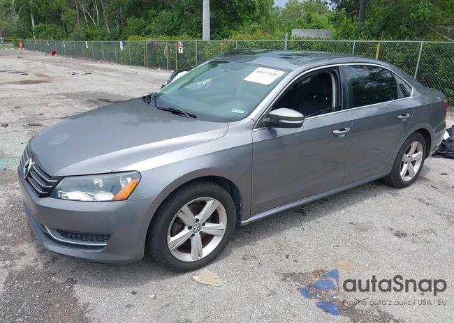 1VWBP7A36DC082985: 42657425