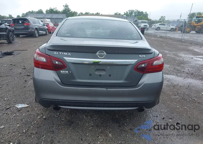 1N4AL3AP0JC107757: 42657432