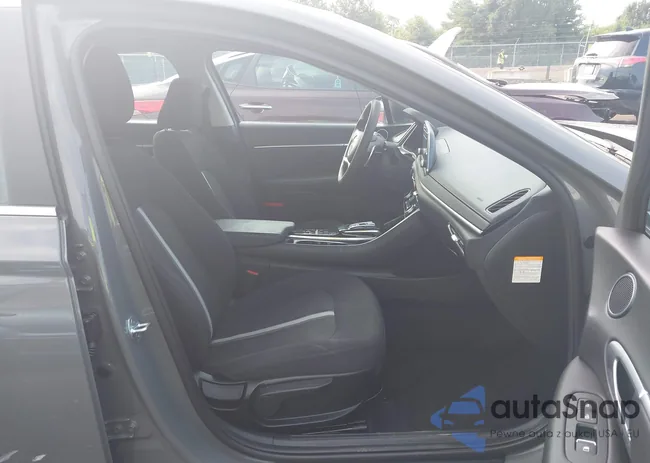 KMHL24JJ1MA033199: 42657445