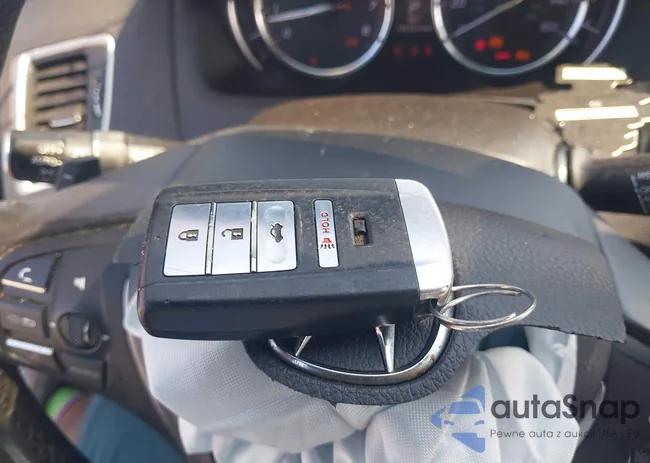 19UUB1F58LA016306: 42657475