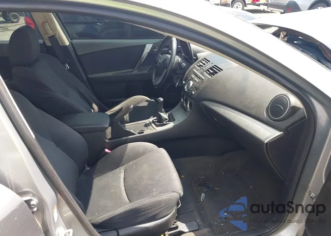 JM1BL1K56B1408188: 42657481