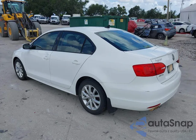 3VWBP7AJ7CM376696: 42657498