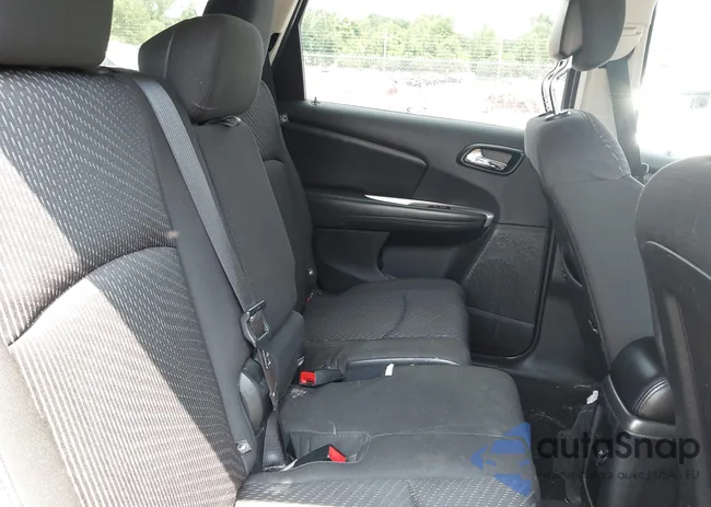 3C4PDDBG8FT526392: 42657554