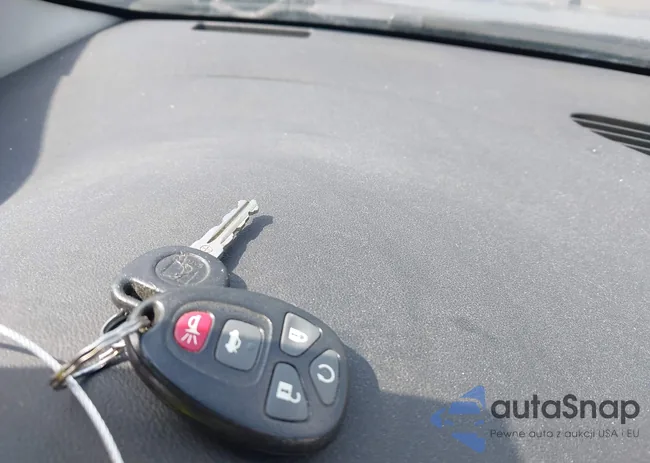 1G8ZV57718F246261: 42657558