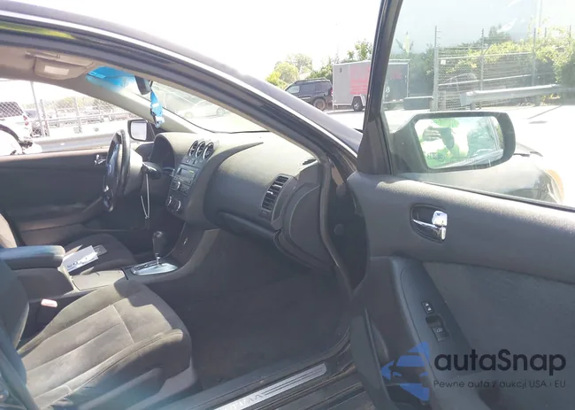 1N4AL2AP2CC196745: 42657585