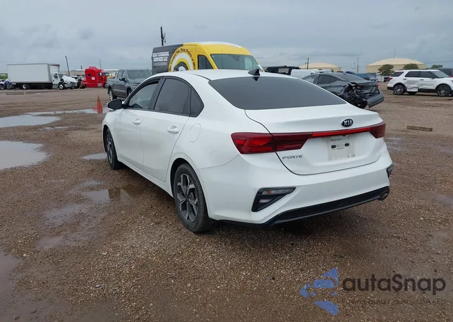 3KPF24AD4LE160326: 42657700