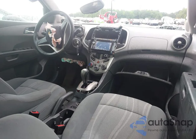 1G1JC6SH2C4100205: 42657754