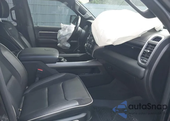 1C6SRFJT8MN736615: 42657835