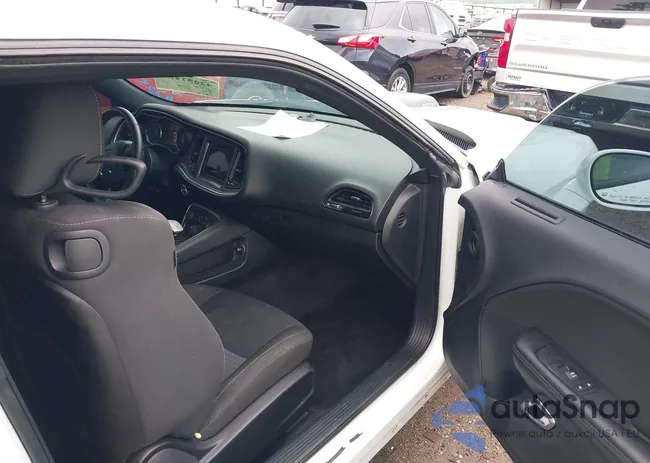 2C3CDZBT3JH182775: 42657846