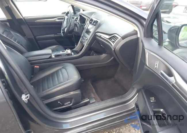 3FA6P0LU3HR260558: 42657176