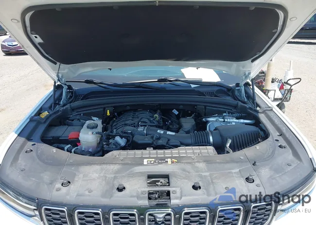 1C4RJHBG6N8599640: 42657194