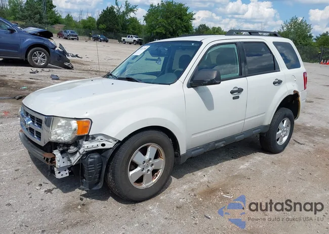 1FMCU9D74CKB33927: 42657298