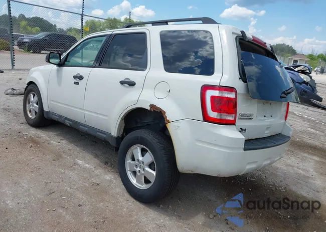 1FMCU9D74CKB33927: 42657298