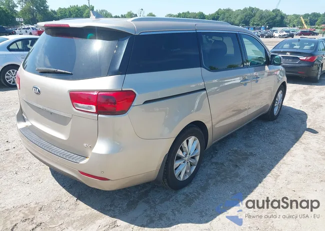 KNDMC5C14G6138433: 42658417