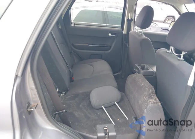 4F2CZ02Z18KM26522: 42658444