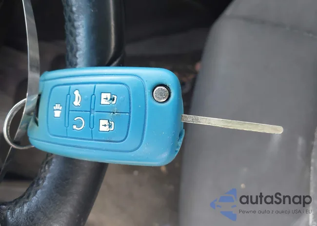 1G1PF5SC6C7238182: 42658504