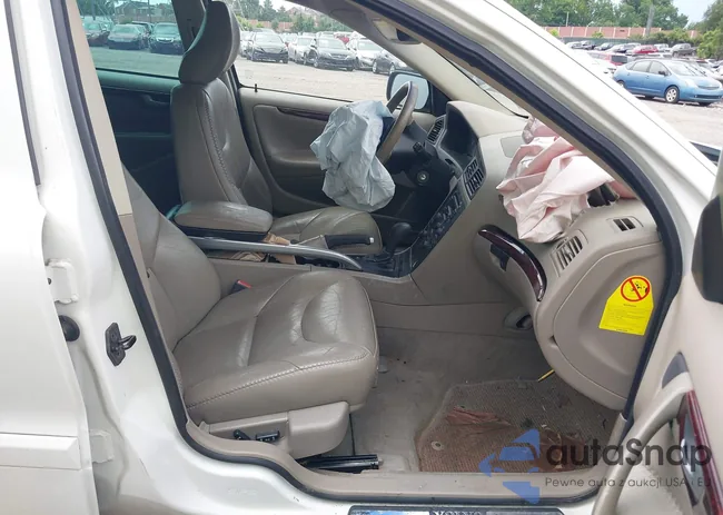 YV1SZ59H341140445: 42658527