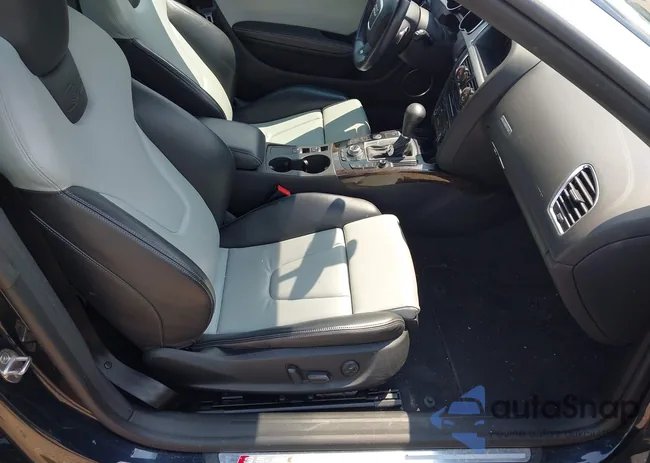 WAUVGAFH1CN002333: 42658738