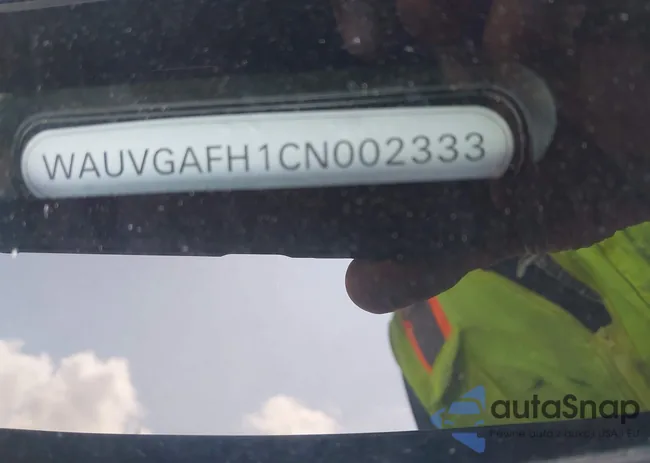 WAUVGAFH1CN002333: 42658738