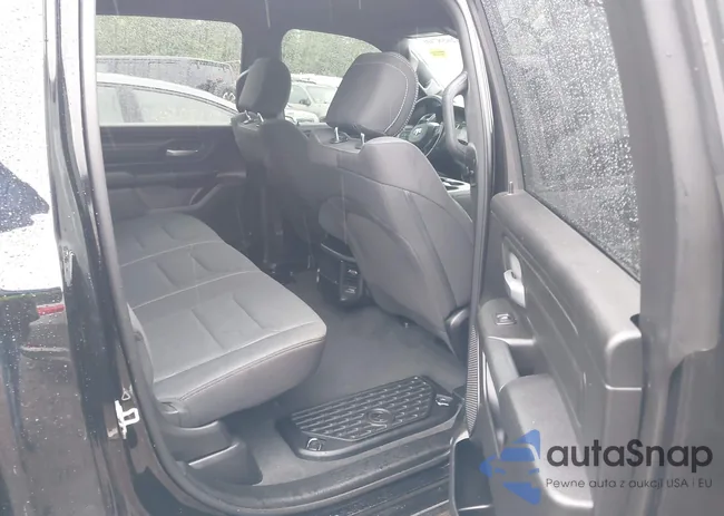 1C6RRFGG5RN226948: 42658760