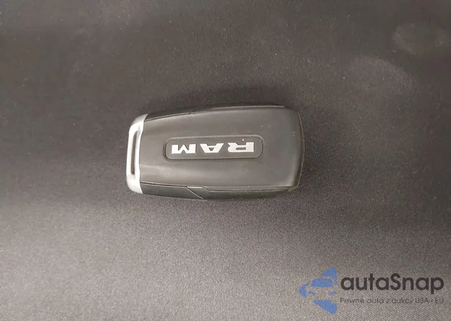 3C6UR5FL7RG303993: 42658841