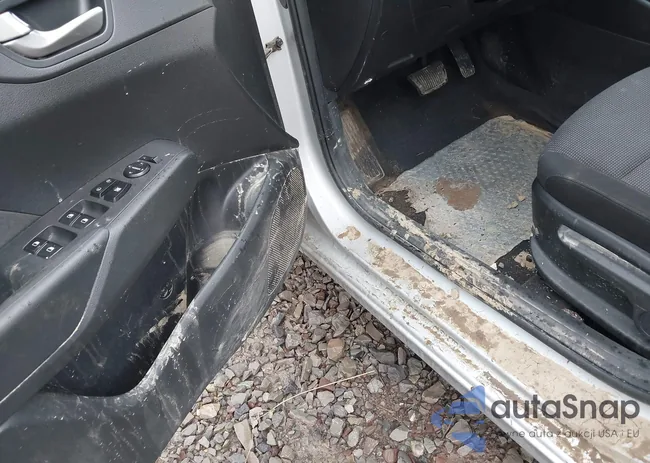 3KPC24A38KE067110: 42658009