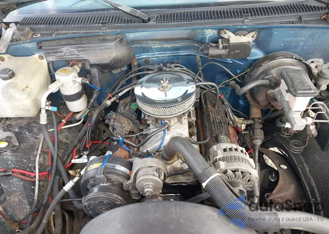 1GCFC24K6MZ147174: 42658053