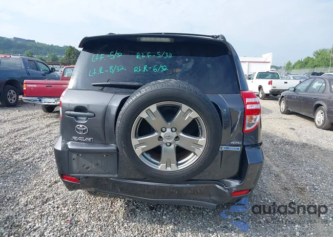 2T3RF4DV4BW152025: 42658147