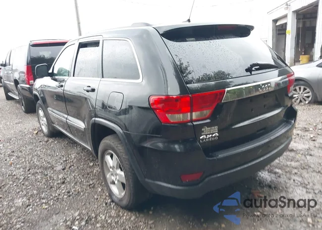 1C4RJFAG8DC558024: 42659382