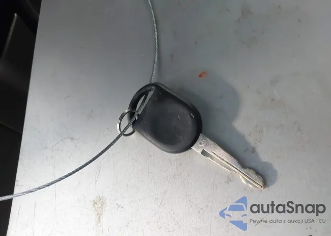 1FMCU93126KC12711: 42659618