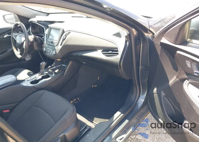 1G1ZD5ST6JF197943: 42659622