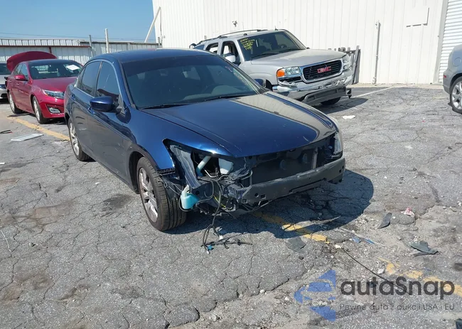 1HGCP2F79AA096426: 42658947