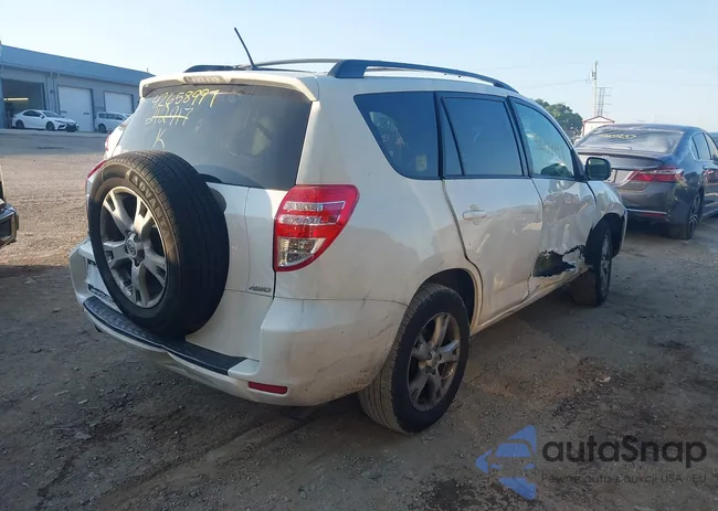 2T3BF4DV9CW212917: 42658997