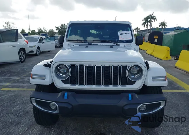 1C4RJXP68RW232069: 42659100