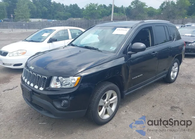 1C4NJCBA8CD567483: 42659144