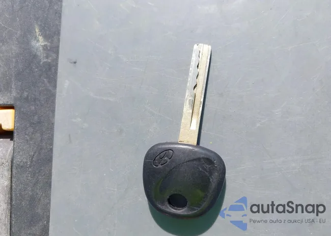 KMHTC6AD9FU241108: 42659302