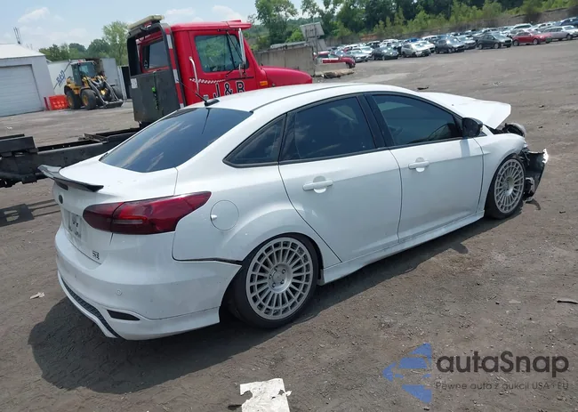 1FADP3F28GL223649: 42660363