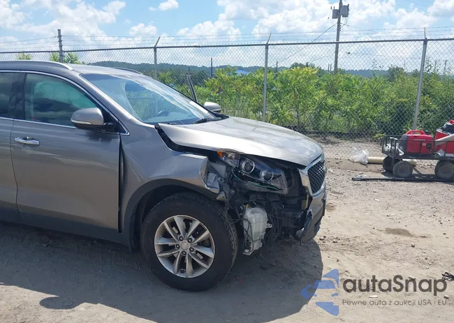 5XYPG4A33HG191803: 42660380