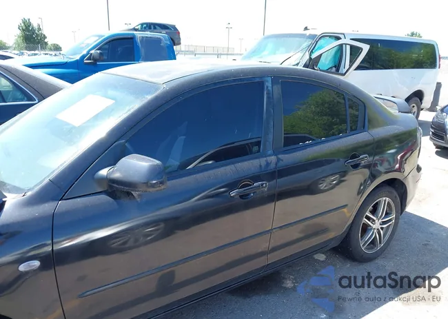 JM1BK12F481117015: 42660544